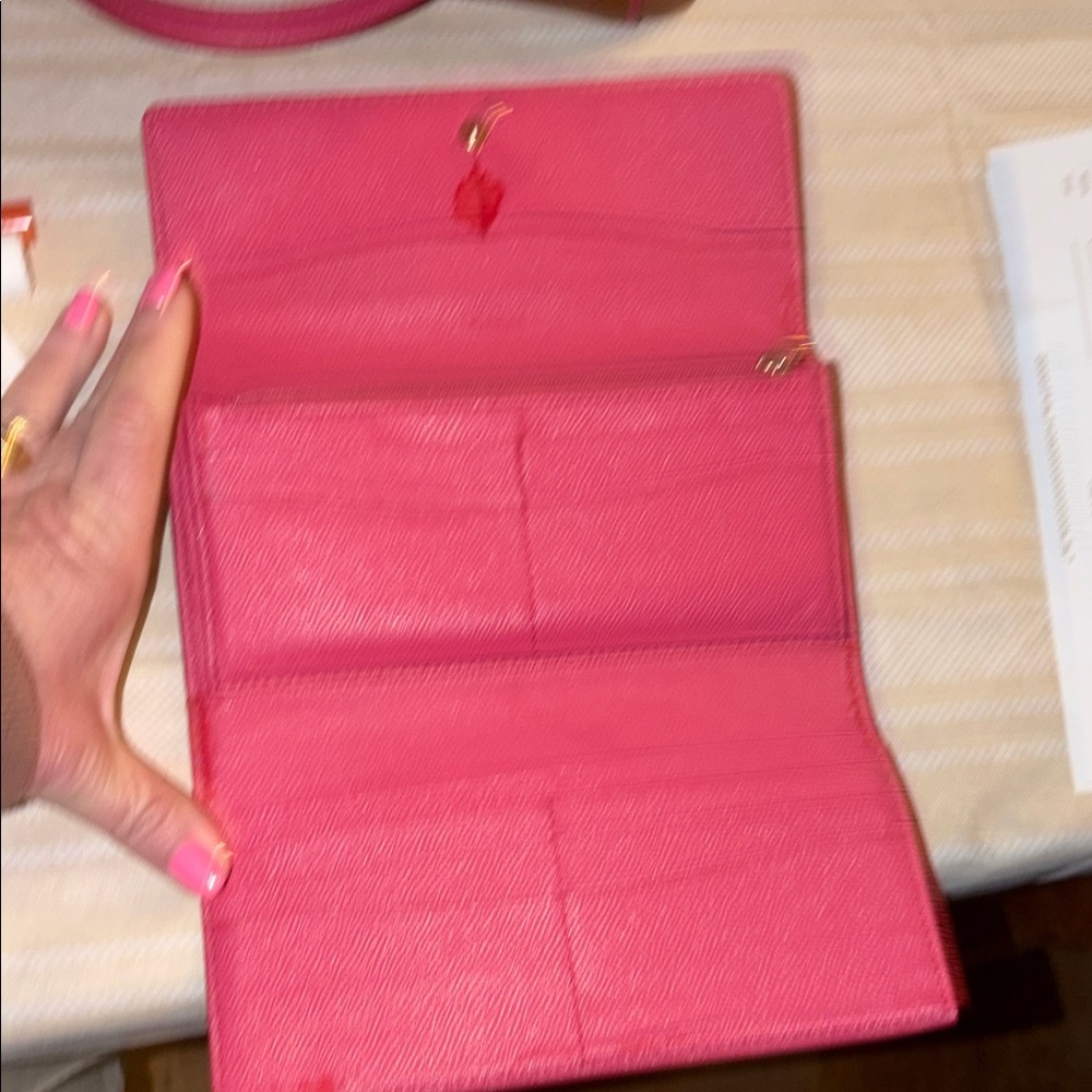 Coach Christie in cross grain leather Tan and Pink Shoulder Bag - Picture 13 of 16